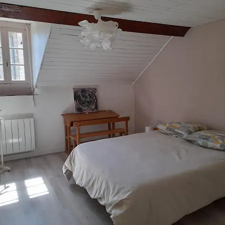 Du Bois Blanc Holiday home Saint-Clement (Allier)
